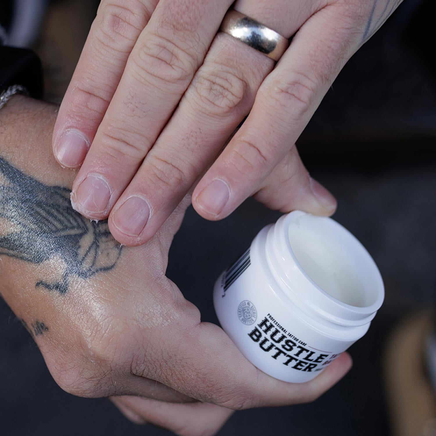 Hustle Butter Deluxe® Tub "The Ones" Tattoo Care 30 ml